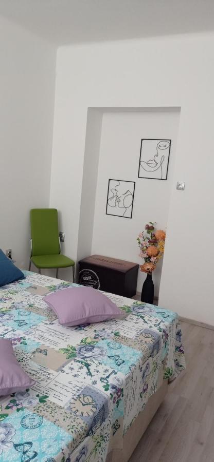 Elza Apartment