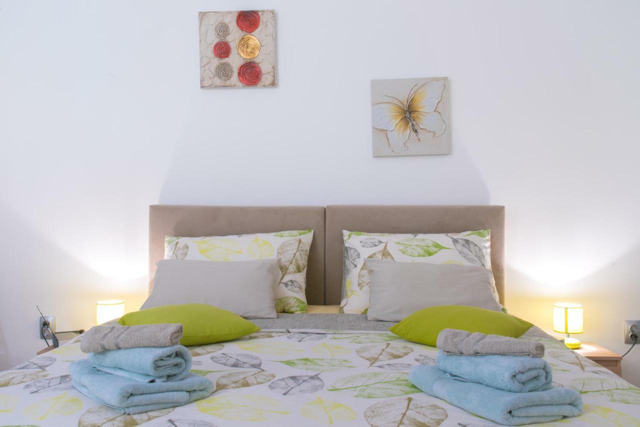 Apartment Elza