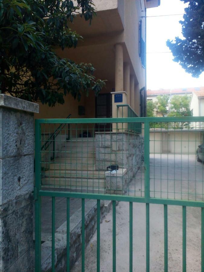 Elza Apartment